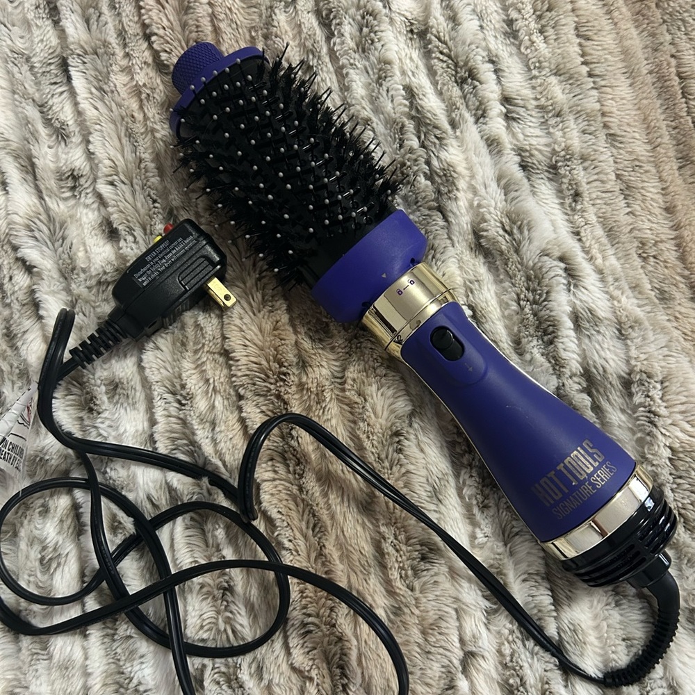 Hot Tools brush dryer